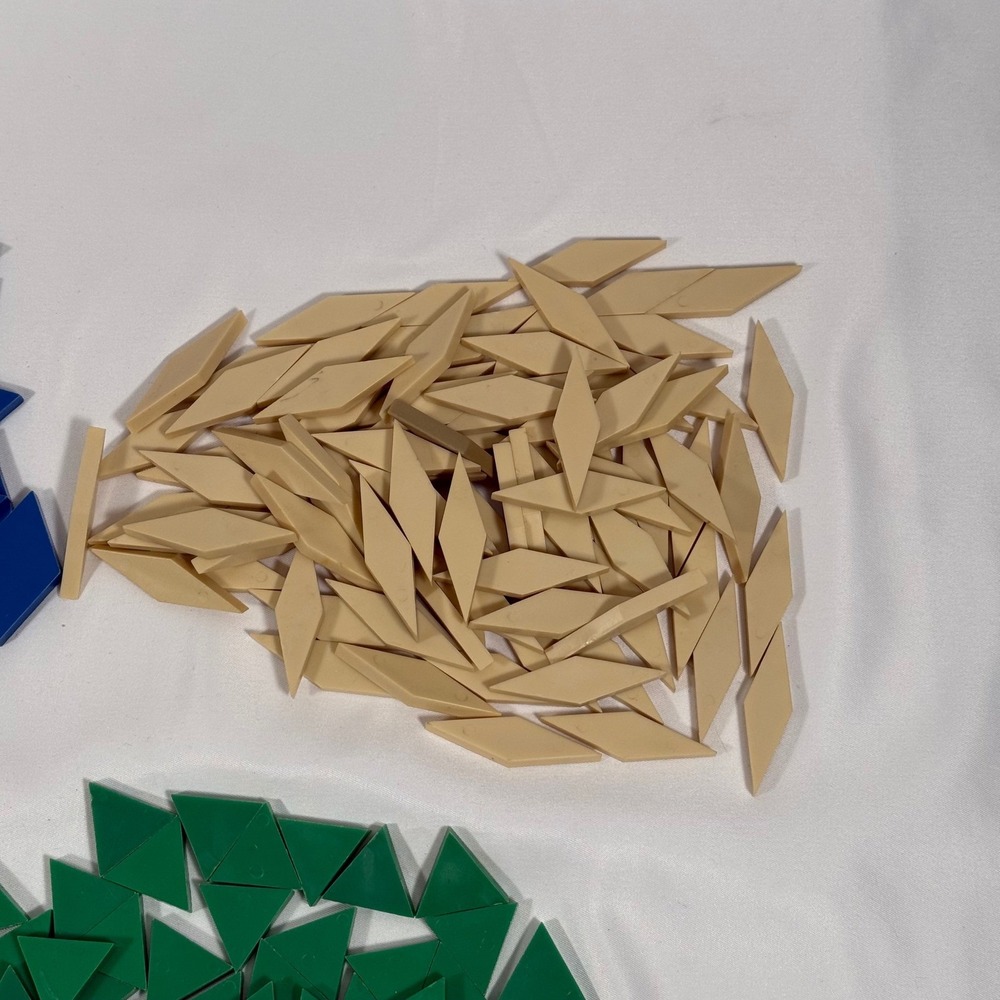 405 Geometric Pattern Blocks‎ Multicolor Shapes Tangram Classroom For Math - Picture 8 of 11